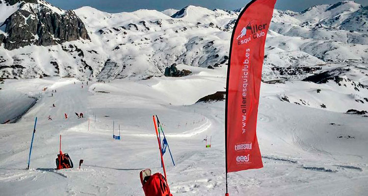 Fuentes de Invierno acoge la II Jornada de Puertas Abiertas del Aller Esquí Club